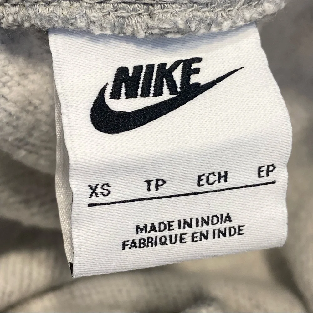 Nike Joggers Womens XS Gray Fleece Sweatpants Lounge Athletic Gym Sweats Pockets